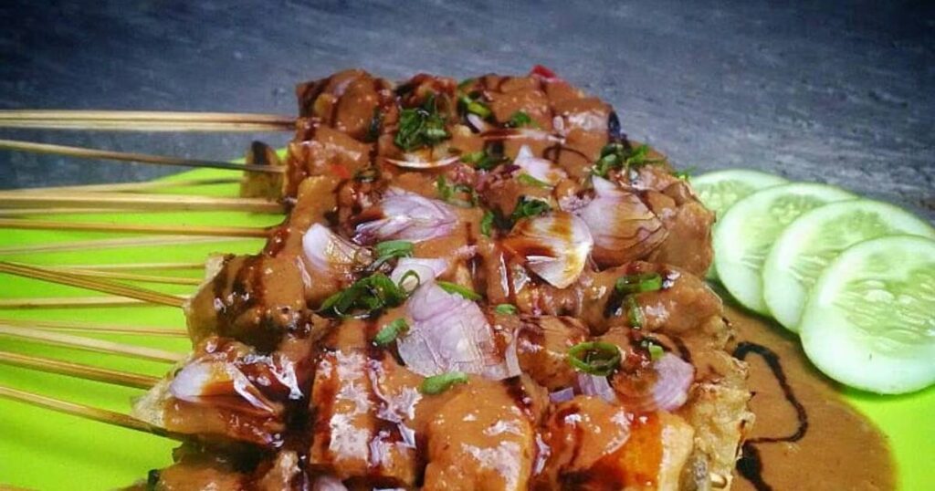 Sate tahu jadi makanan pendamping
